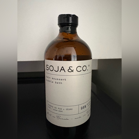 Other - Soja & Co. Bubble Bath Pine + Cedar bark